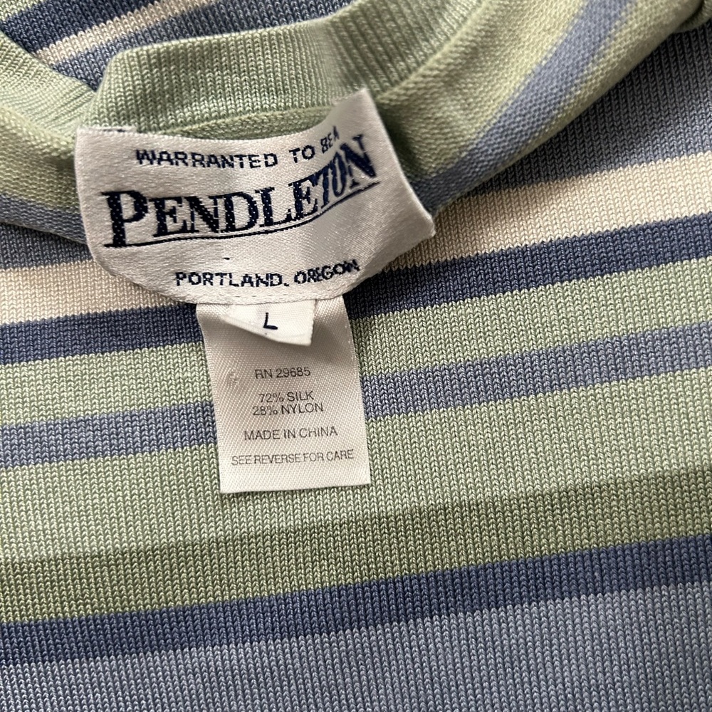VTG Pendleton Top - Picture 3 of 3